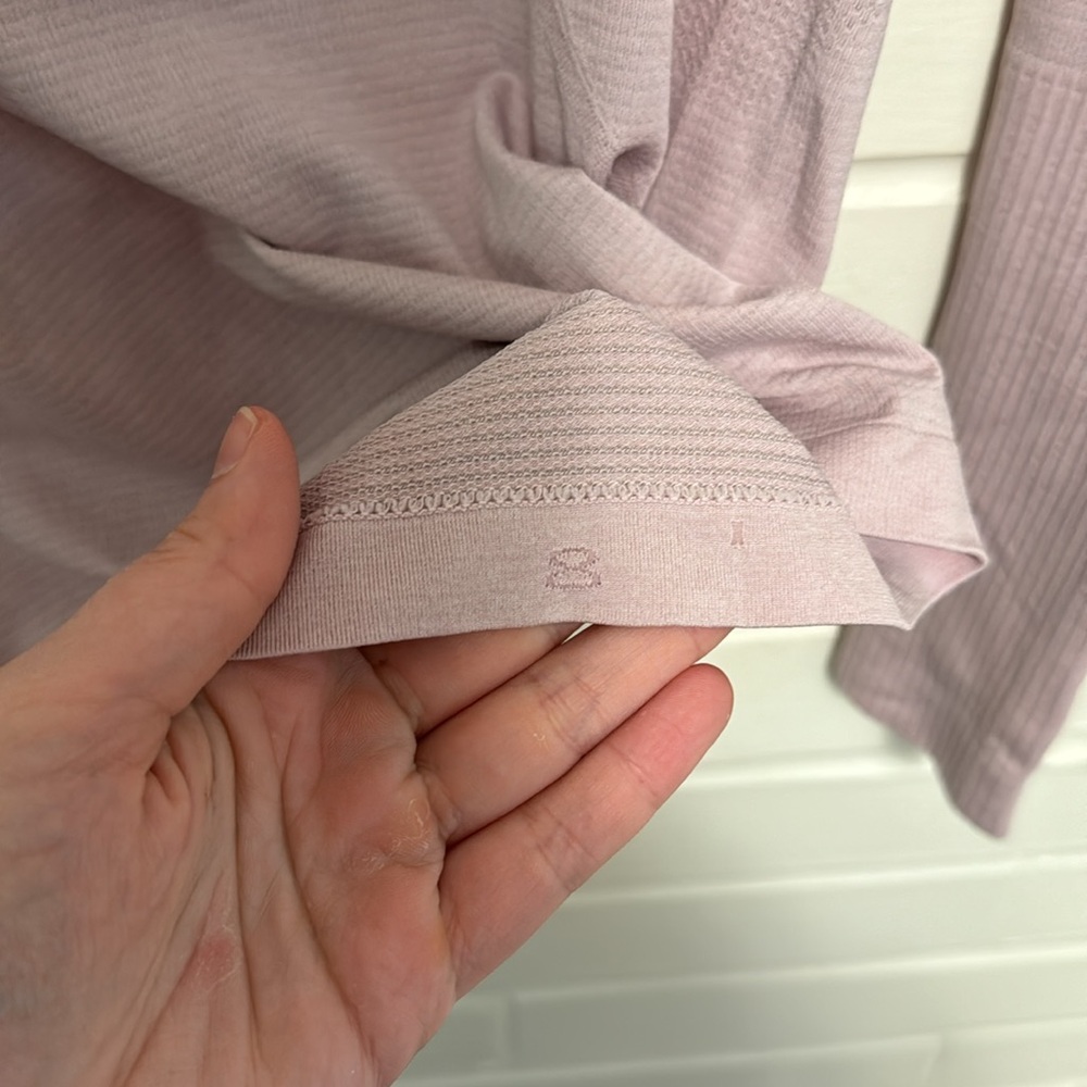 ⬇️ Lululemon Swiftly Tech Long Sleeve Porcelain Pink Size 8 - Picture 5 of 10